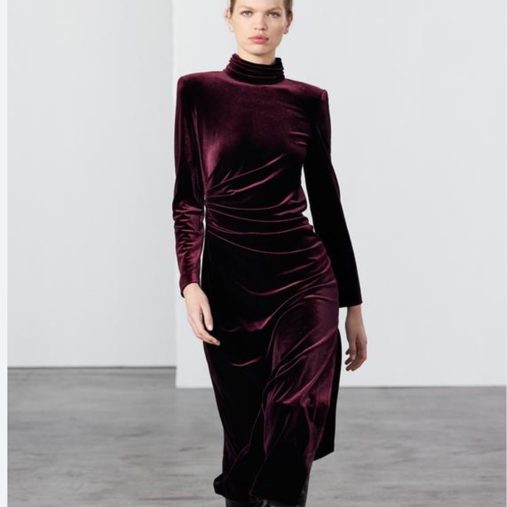 NWT 🔥Zara Velvet Long Sleeve Dress in Deep Burgundy